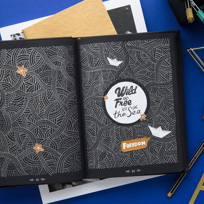 Life Journal 21 Dot Black. Papier schwarz: Der persöhnlicher Kalender