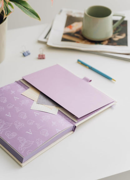 Grupo Erik Disney Alice In Wonderland Premium A5 Notebook With Pen | Notebooks A5 | Notepads A5 | A5 Notepad | Blank Notebook | Plain Notebook | Sketchbook A5 | Alice In Wonderland Gifts