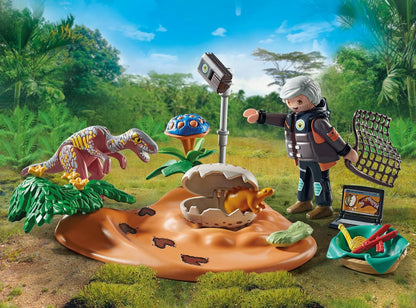 Playmobil 71526 Dinos: Stegosaurus Nest with Egg Thief, protecting dinosaur eggs from the Velociraptor, including net, measuring tape and camera, sustainable play sets suitable for children ages 4+