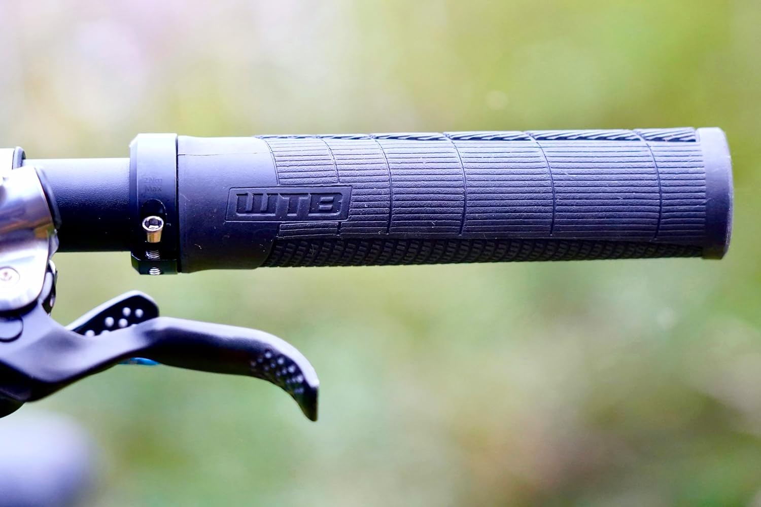 CZ Control Grip, Black, Single Clamp