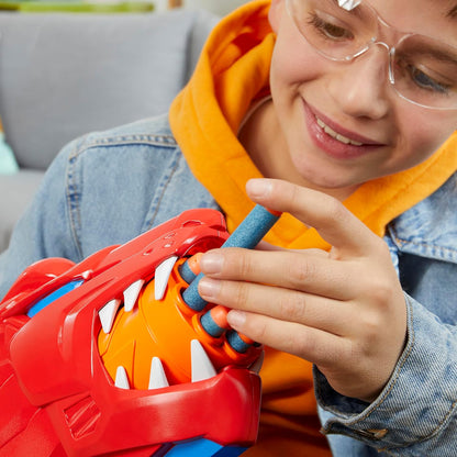 Nerf Junior Wild Lionfury, Easy Play Dart Blaster, 16 Nerf Elite Darts, Nerf Blaster Lion Toys, Outdoor Toys