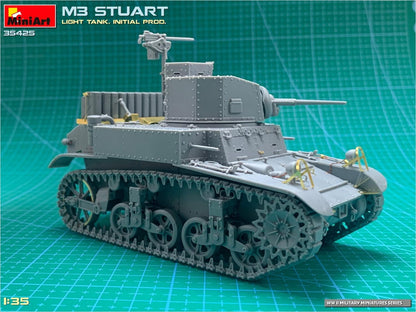 Miniart MIN35425 Scale Model kit, Molded Color