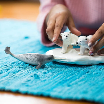 SCHLEICH 42531n Polar Playground Wild Life Toy Playset for children aged 3-8 Years
