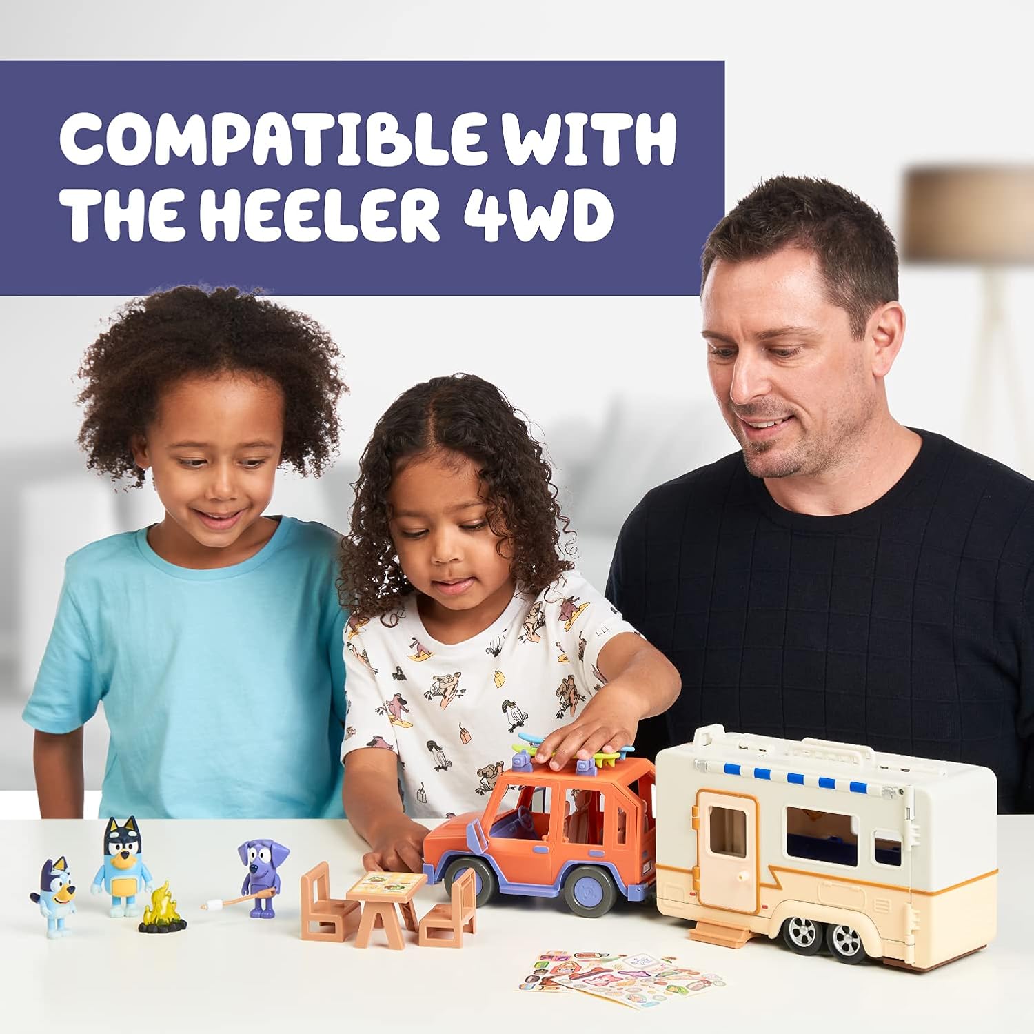 Bluey Ultimate Caravan Adventures - Caravan Playset and Three 2.5-3" Figures & 4WD Family Vehicle with 2 Surfboards Caravan Playset, Three Figures, & 4WD Vehicle Bundle