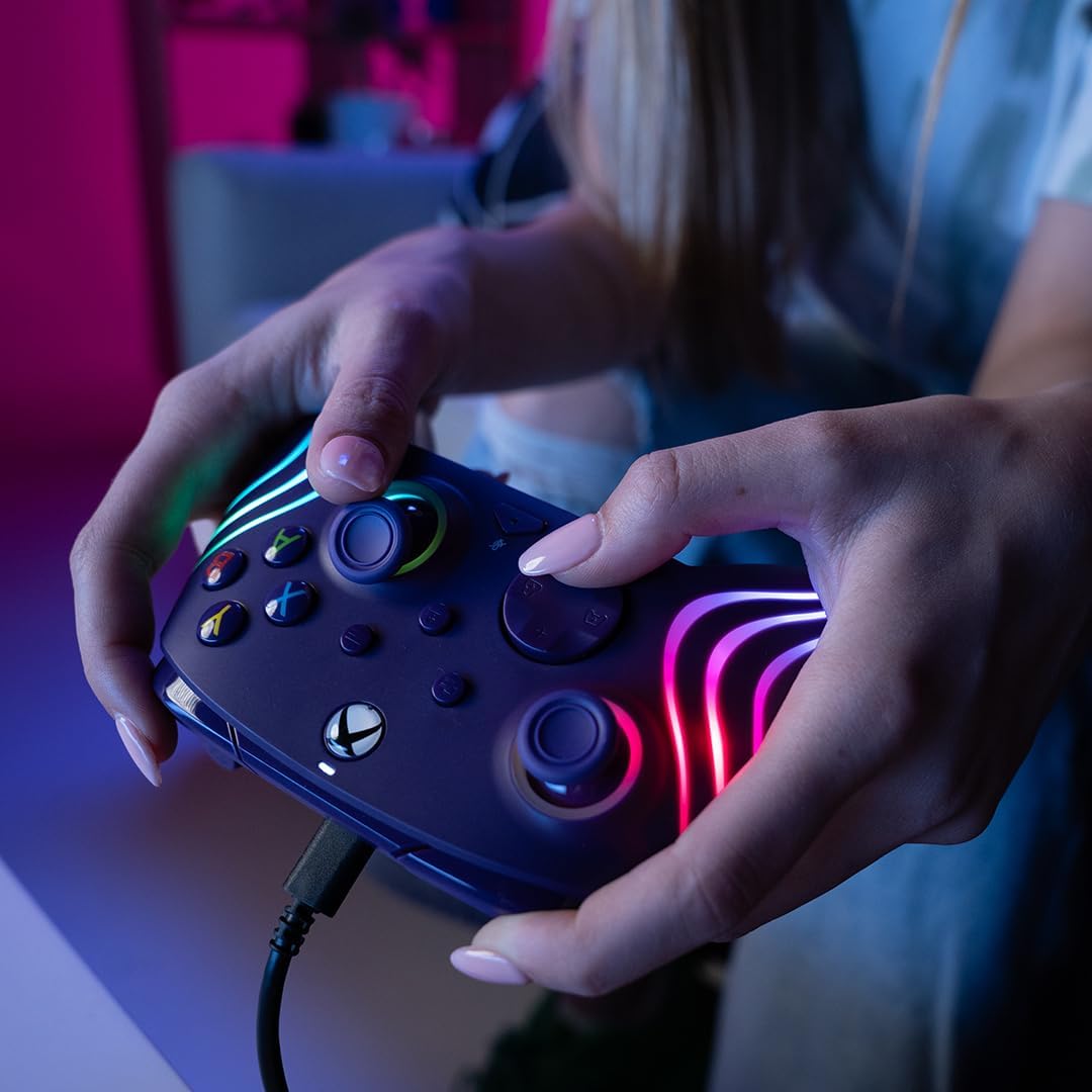 PDP - Manette filaire Afterglow Wave Violette pour Xbox Series X|S, Xbox One et Windows 10/11