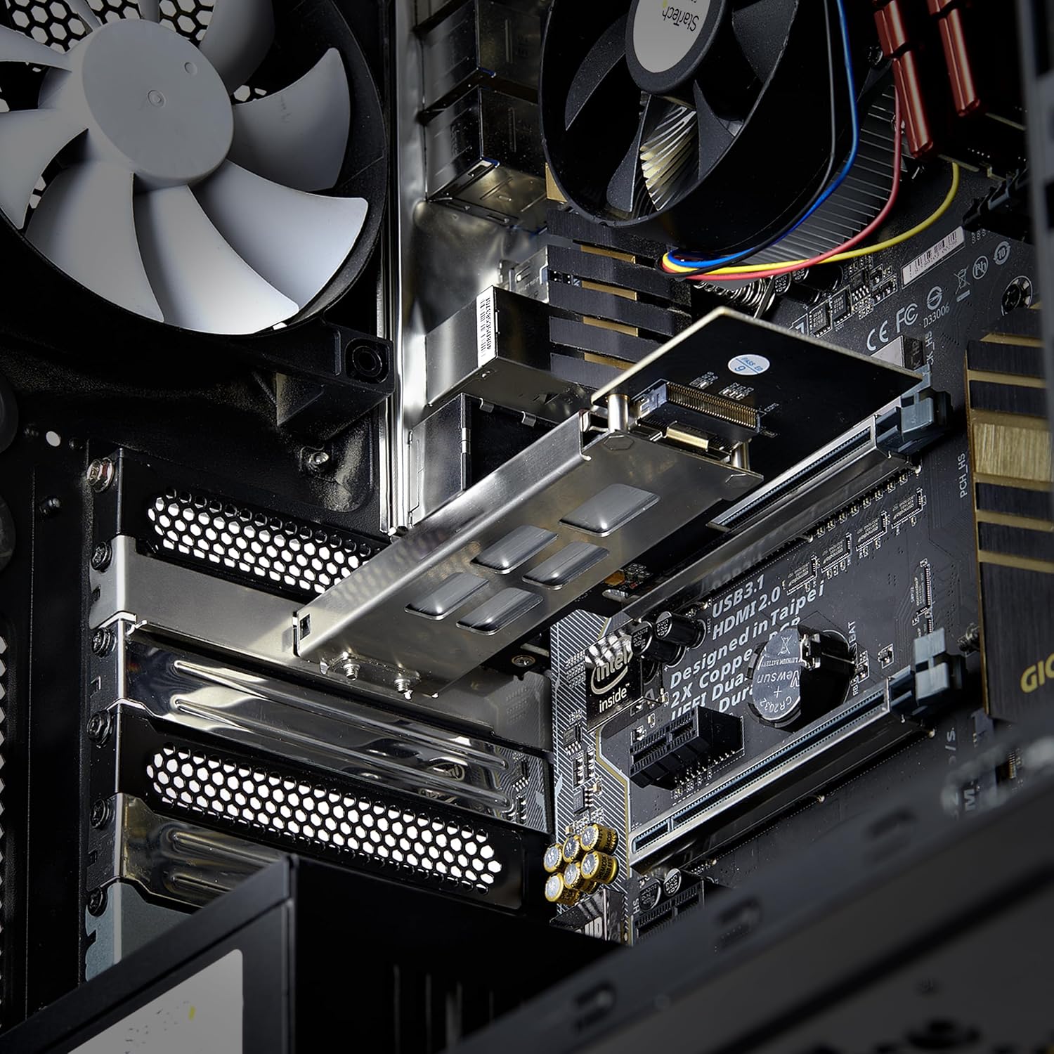 StarTech.com Tarjeta PCIe x4 a SSD NVMe M.2 - Rack Móvil Backplane con Bandeja Removible Hot Swap Intercambiable en Caliente - Bahía de Unidad PCIe 4.0/3.0 - con Llave (M2-Removable-PCIE-N1