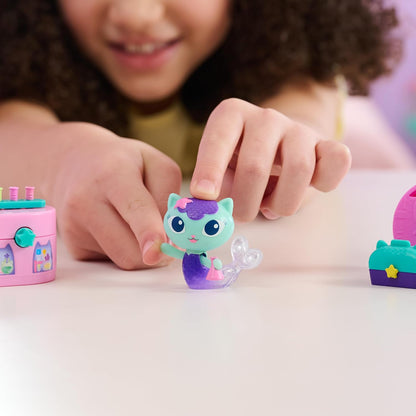 Gabby’s Dollhouse, Bobble Kitty Möbel Pack von Meerkätzchen, Katzen-Figur mit Puppenhausmöbeln und Zubehörteilen, ab 3 Jahren