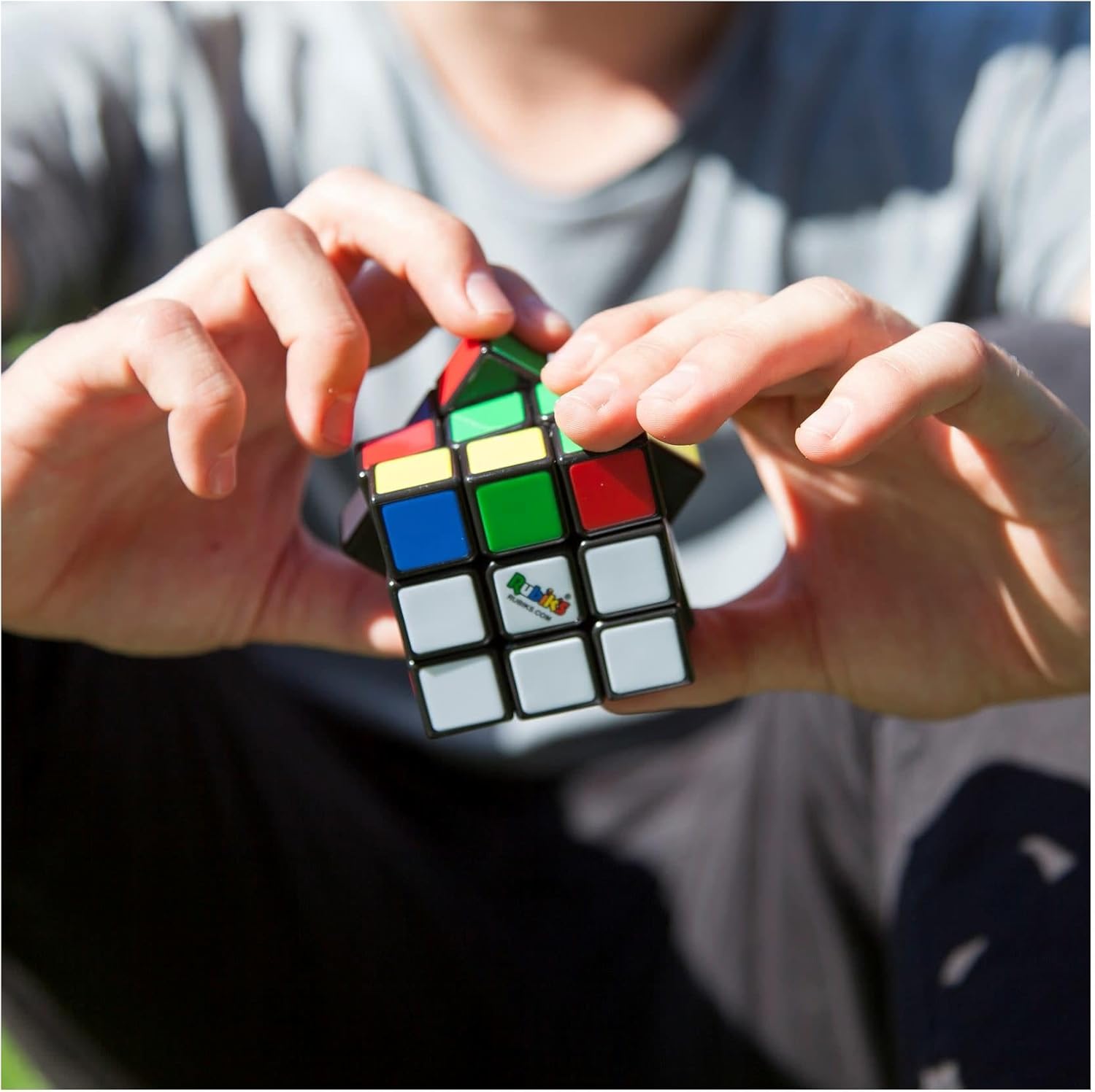 Rubik’s Cube Family Pack, Original 3x3 Cube, 2x2 Cube and 3x3 Keyring Cube, Complete Pack of 3