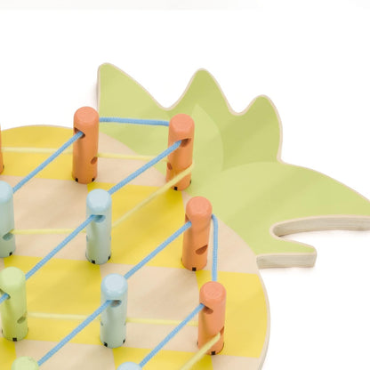 Classic World CW20181 Pineapple Linking Game