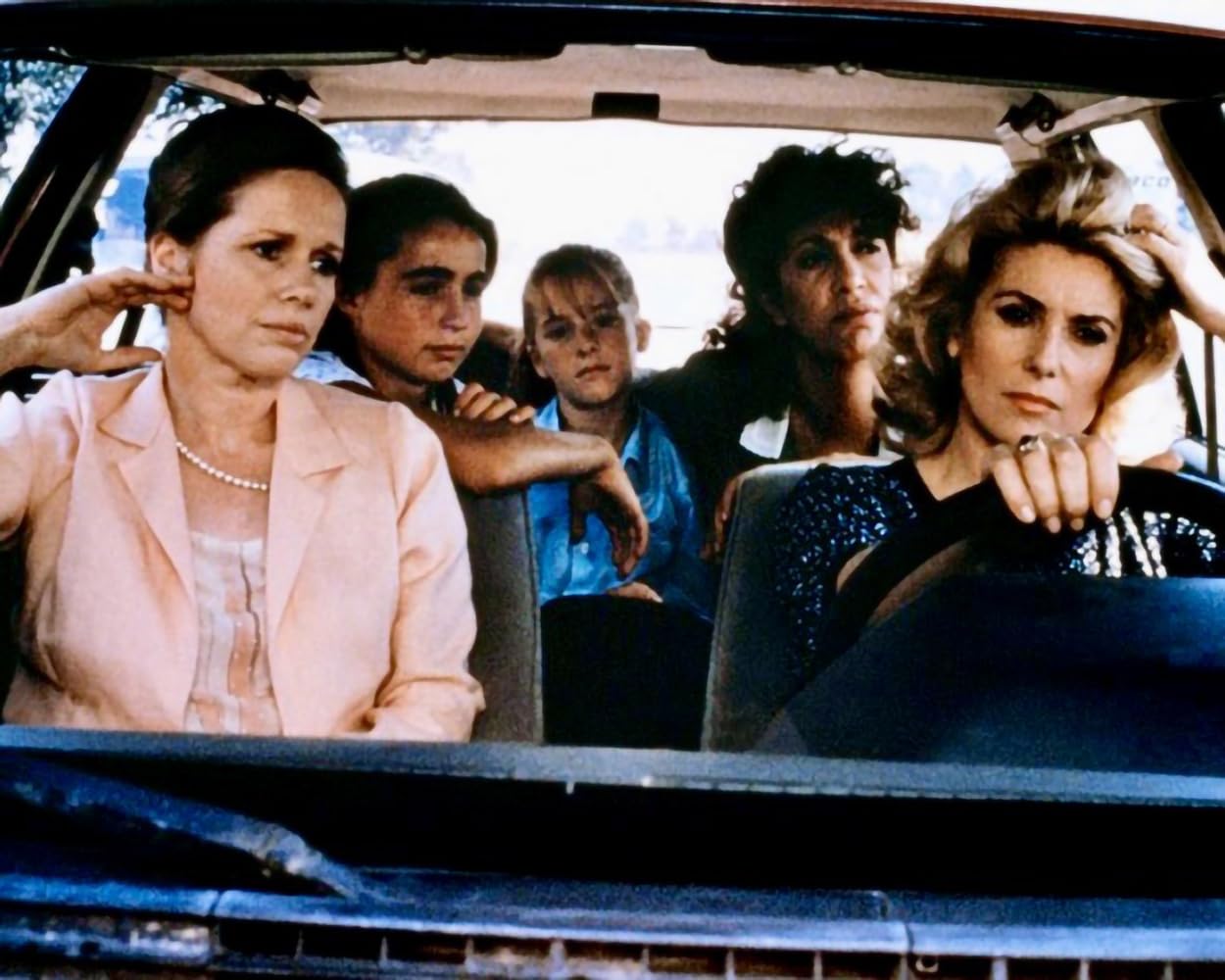 Hoffen wir, dass es ein Mädchen wird (Speriamo che sia femmina) / Vielfach preisgekrönte Komödie mit Starbesetzung (Pidax Film-Klassiker