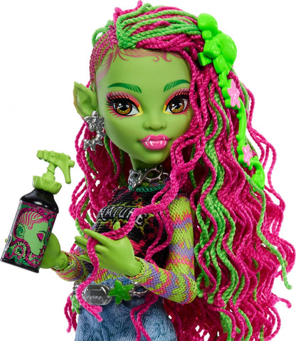 Monster High Venus McFlytrap Muñeca con Chewlian, una monstruosa mascota mitad planta y mitad gatito, y diversos accesorios, como una mochila, un diario, comida y bebida, y mucho más, HRP81
