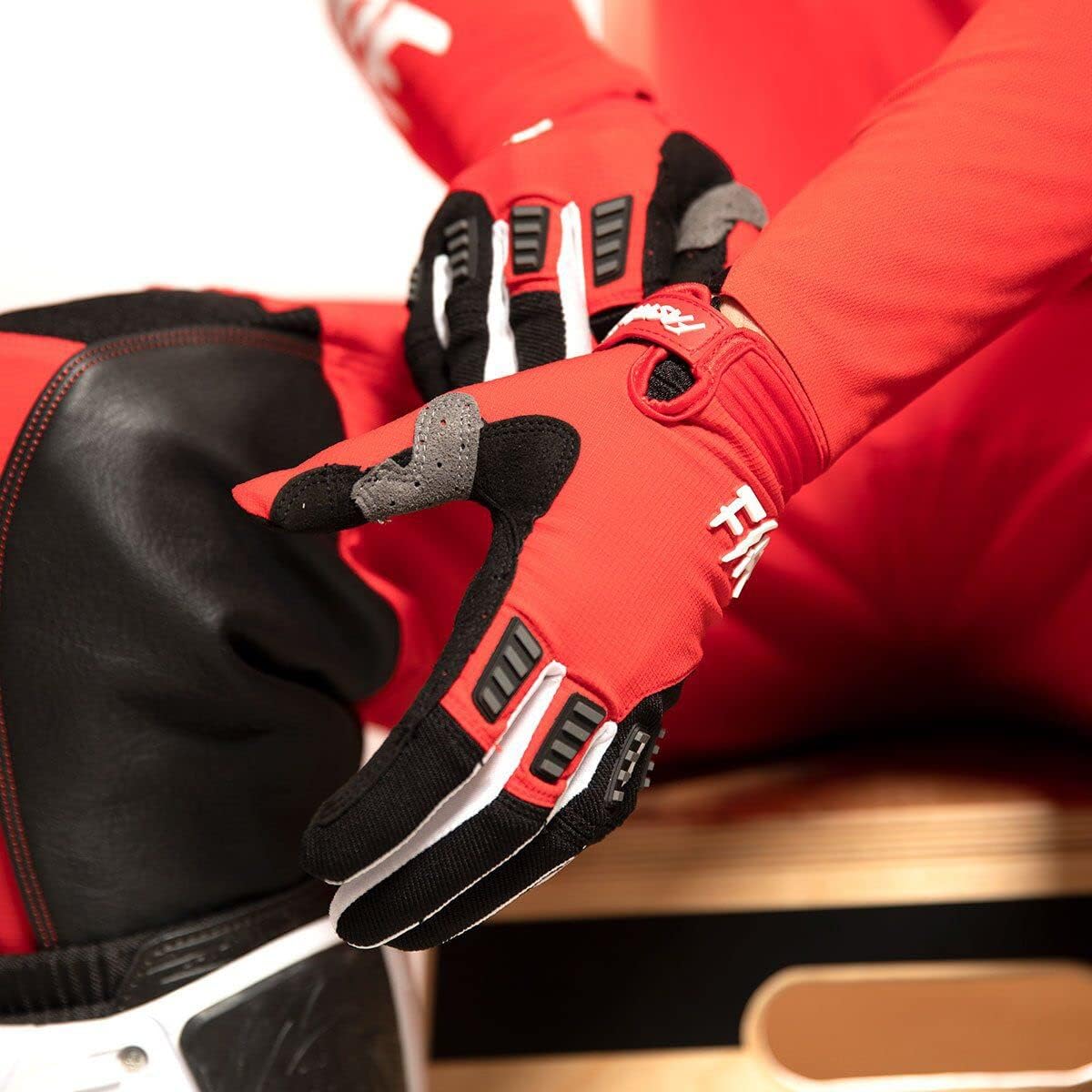 Fasthouse Bronx Gloves 2021 Red/Black 2XL