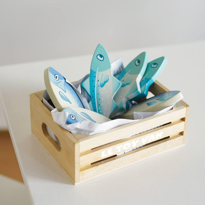 Le Toy Van - Wooden Honeybee Market Fresh Fish Crate Supermarket Pretend Play Shop Food Verse vis