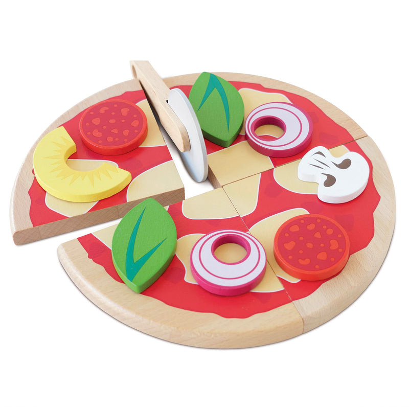 Le Toy Van - TV279 - Juguete Educativo Juego de Pizza para niños a Partir de 2 años, Fieltro Juego Pizza, Montessori, Fabricado en Madera, 13 Piezas, Incluye Cortador de Pizza, Juego ecológico