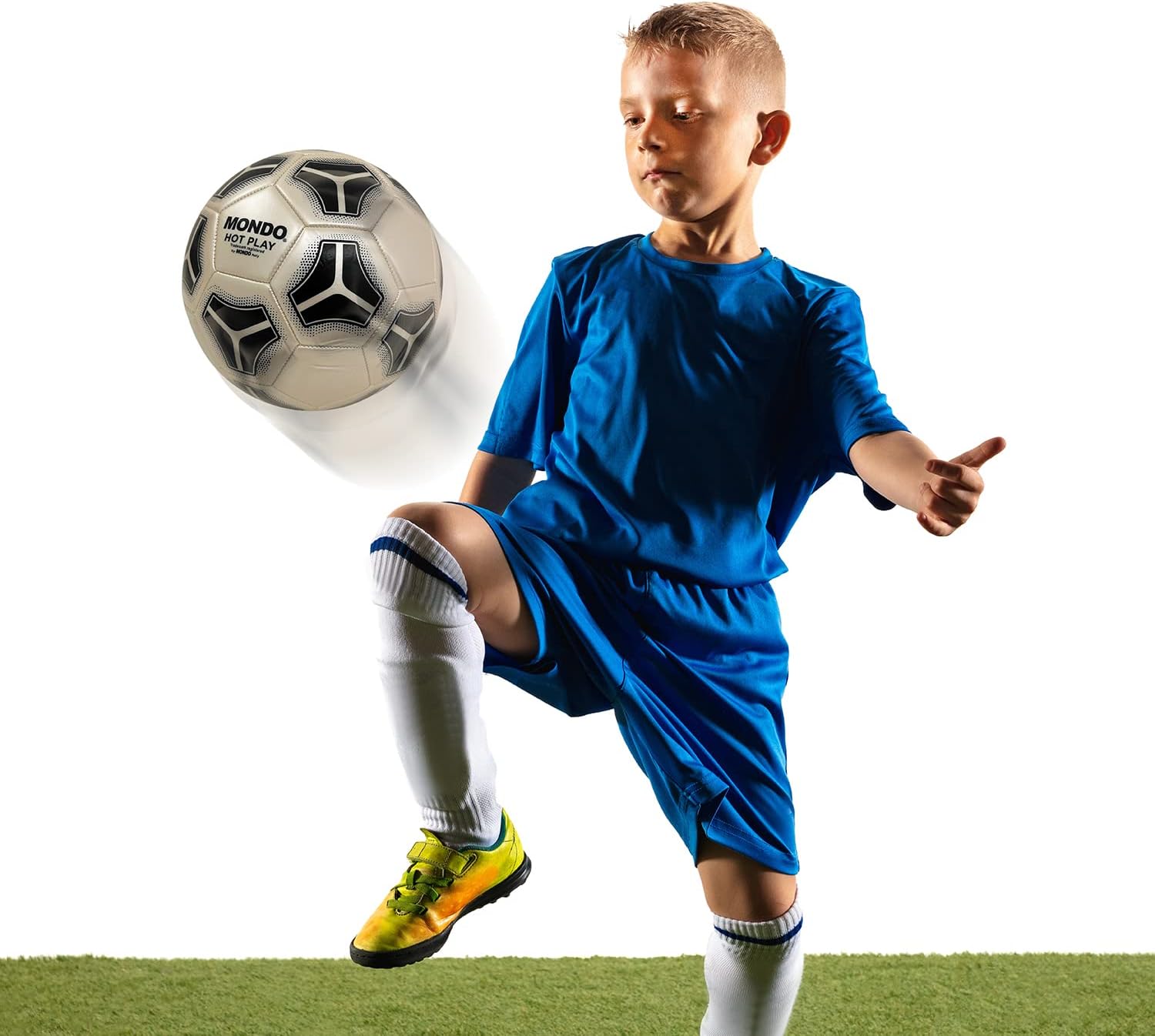 Mondo Toys - HOT PLAY Genähter Fußball - Offizielles Produkt - Größe 5 - 400 g - 13453