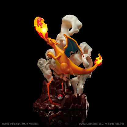 Pokémon PKW3173 Deluxe Collector Statue - Glurak Official Pokémon Collectible Figure