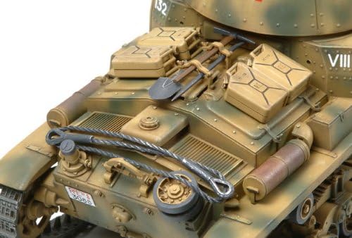 Tamiya 300035296 – 1:35 WWII Italian medium tank Carro Armato M13/40 (2