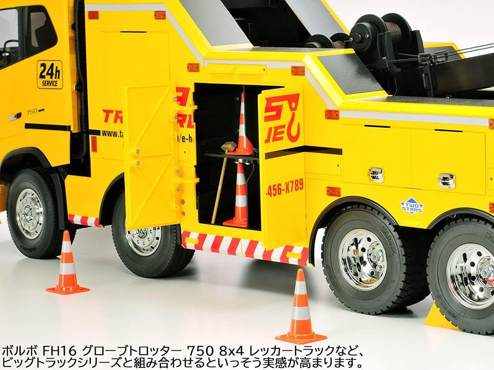TAMIYA 56558 1:14 Truck Construction Site Set Pylon/Tool-Plastic, Crafts, Model kit, Assembly, unpainted, Multi-Coloured