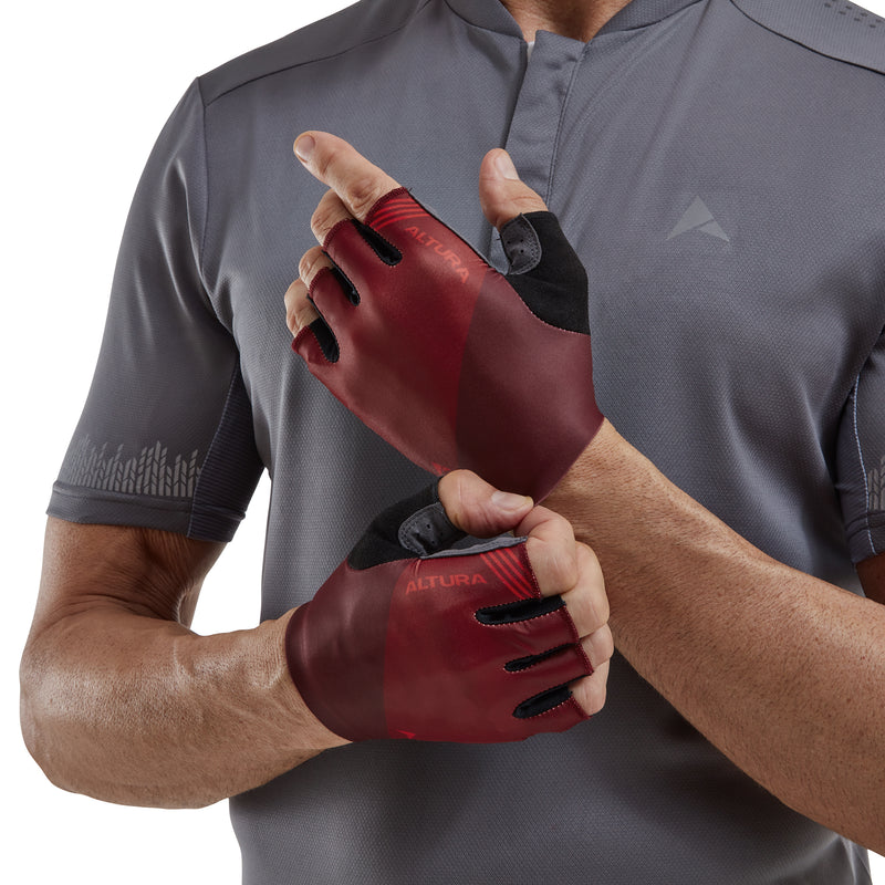 Altura Airstream Unisex Cycling Mitts 2022 Dark Red S
