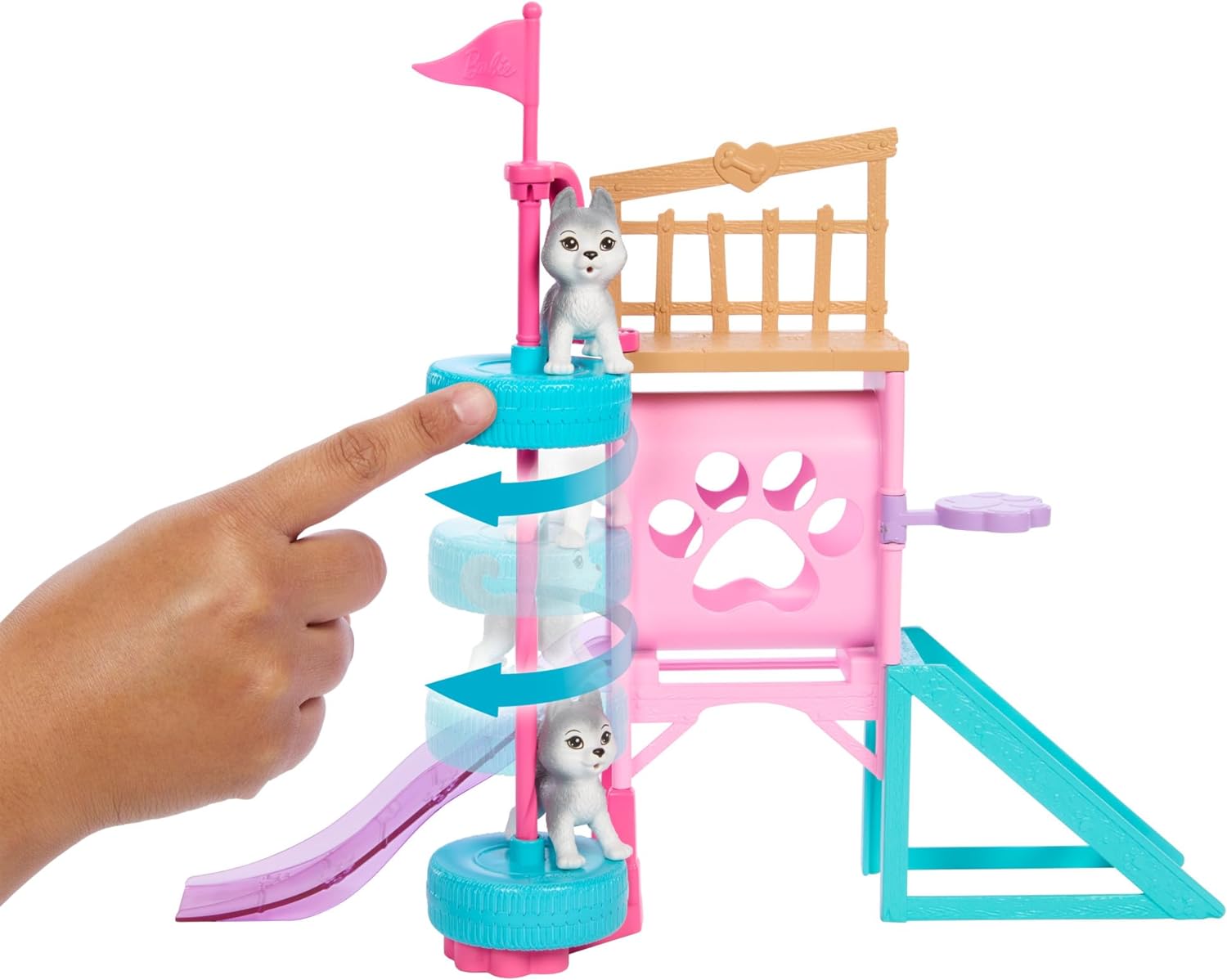 Barbie Muñeca Stacie con Parque de entrenamiento para cachorros Set de juego, perros y accesorios, de la película Stacie al Rescate, juguete +3 años (HRM10