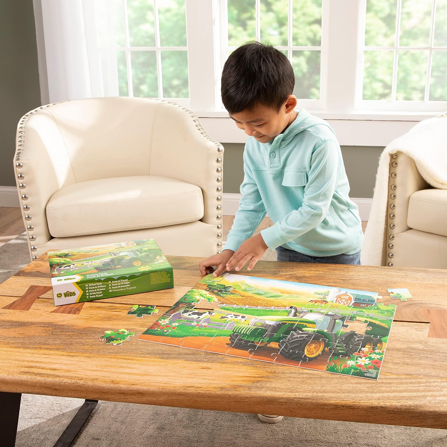 John Deere Kids Jigsaw Puzzle Box with 70 Heavy Duty Pieces - Farm Animals and Tractor Toy Puzzle Set - Educational Jigsaw Puzzles for 4 Year Olds and Above - Relaxing Family Jigsaw Board Game