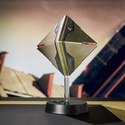 Numskull Destiny Tyrant Ghost Shell Figur 7" (17,7 cm) Sammler-Replikat-Statue - Enthält exklusiven digitalen Code für In-Game-Emblem - Offizielle Destiny 2-Merchandise - Limitierte Auflage
