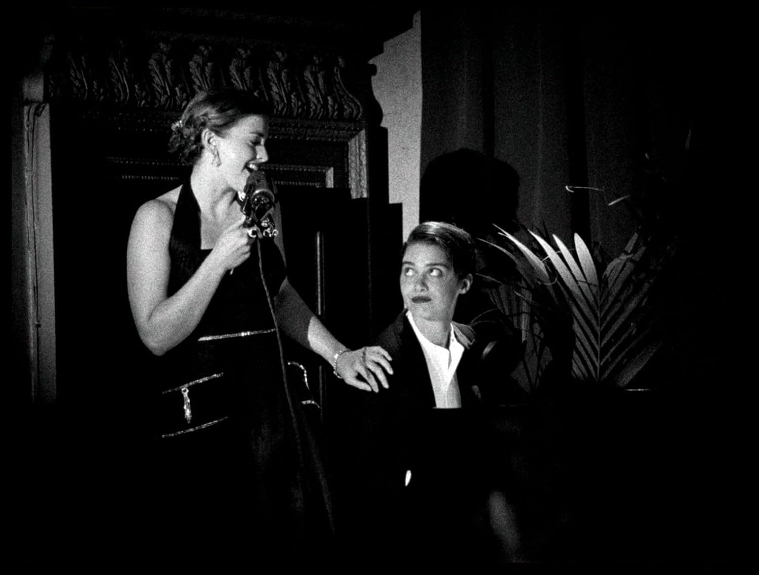 LEGGE, ANDREW - LOLA