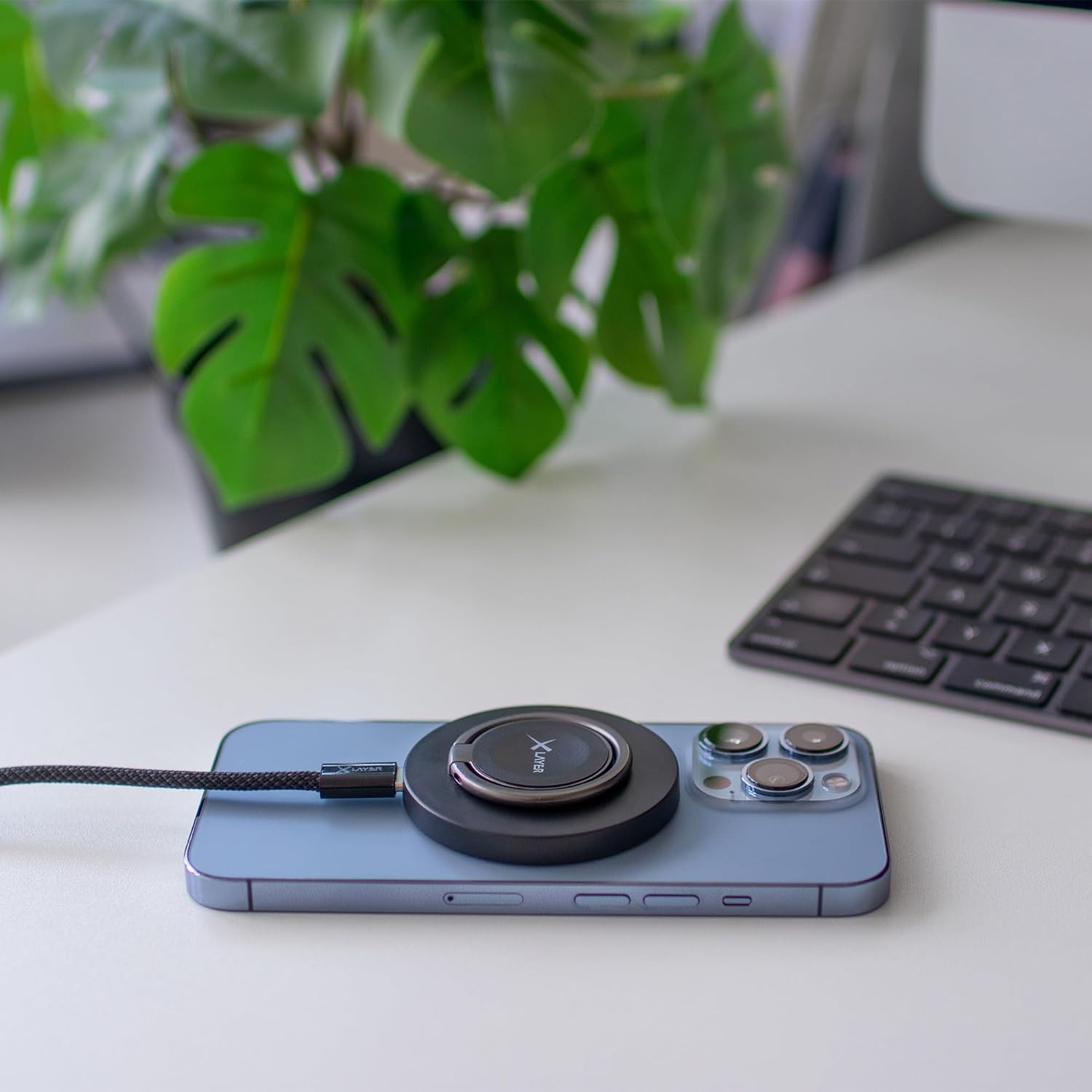 XLAYER MagFix Pro 3-in-1 Induktive Ladestation sch