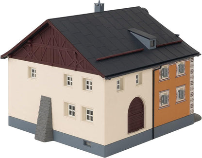 Faller - 1/87 TRADITIONEEL ENGADINER HUIS (4/24) *