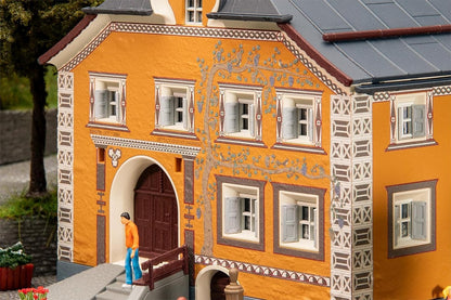 Faller - 1/87 TRADITIONEEL ENGADINER HUIS (4/24) *