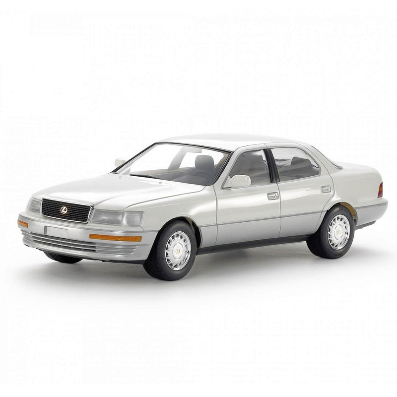 Tamiya 24114 Lexus LS400 (UCF11L) 1:24 Model Kit