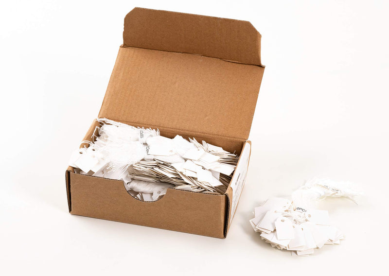 Herma 6932 Hanging Tags 15 x 24 mm with String Pack of 1000 White With white thread 15 x 24 mm
