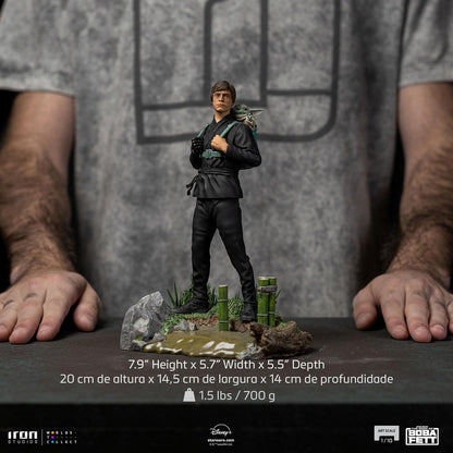 IRON STUDIO LE LIVRE DE BOBA FETT - Luke & Grogu - Figurine 1/10 Art Scale 20cm
