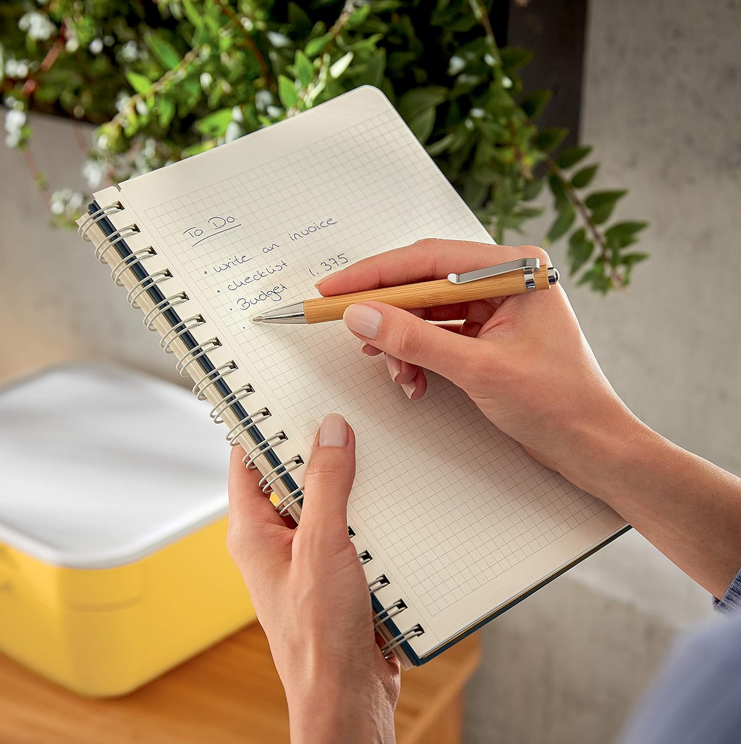 Leitz - Cosy Notebook Spiral Ridge Large Grey - Squared