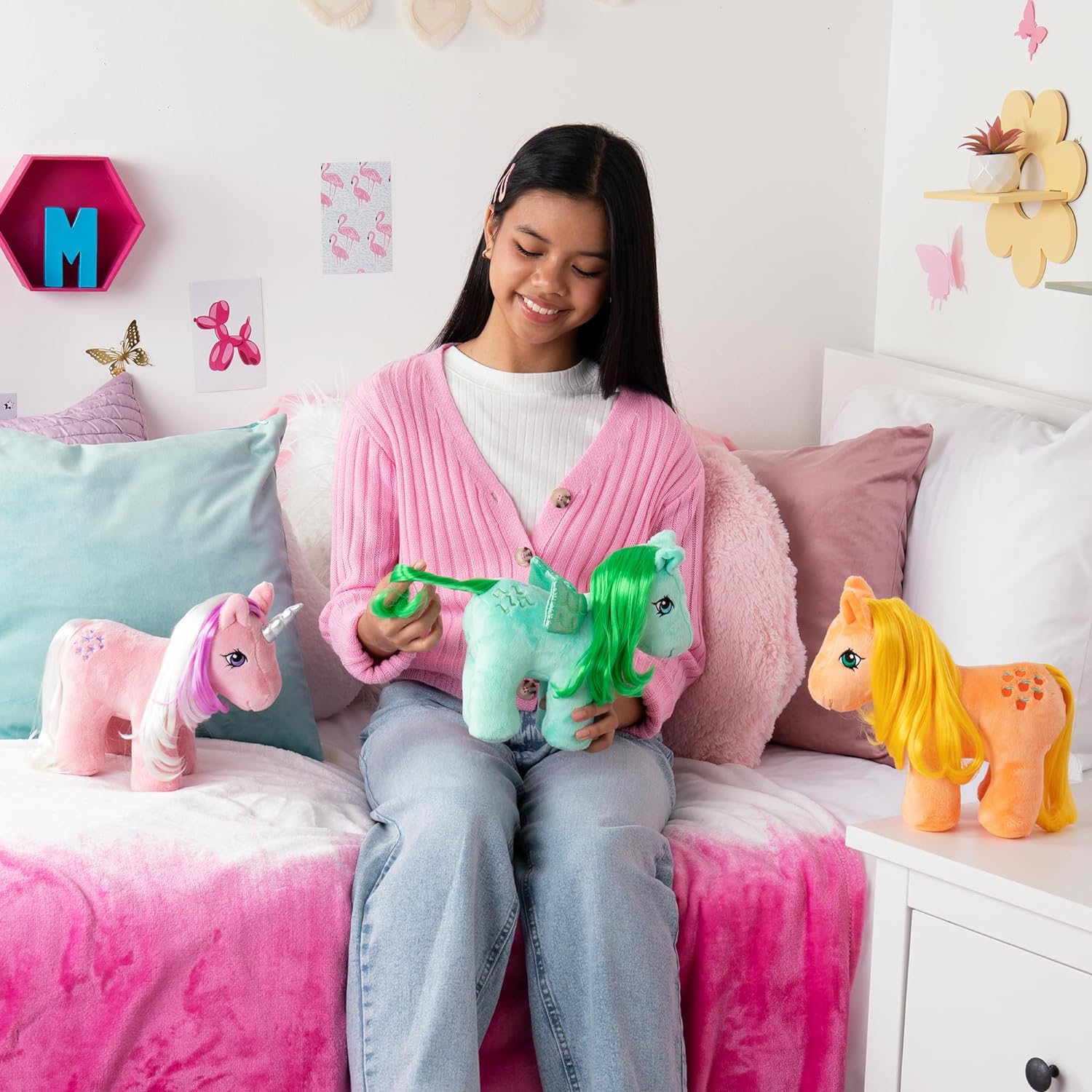 My Little Pony | Applejack Plush | Retro Horse Gifts for Girls and Boys, Collectable Vintage Horse Toys for Kids, Unicorn Toys for Boys and Girls Aged 3+ | Basic Fun 35328