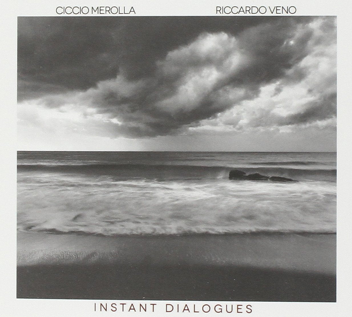 Instant Dialogues