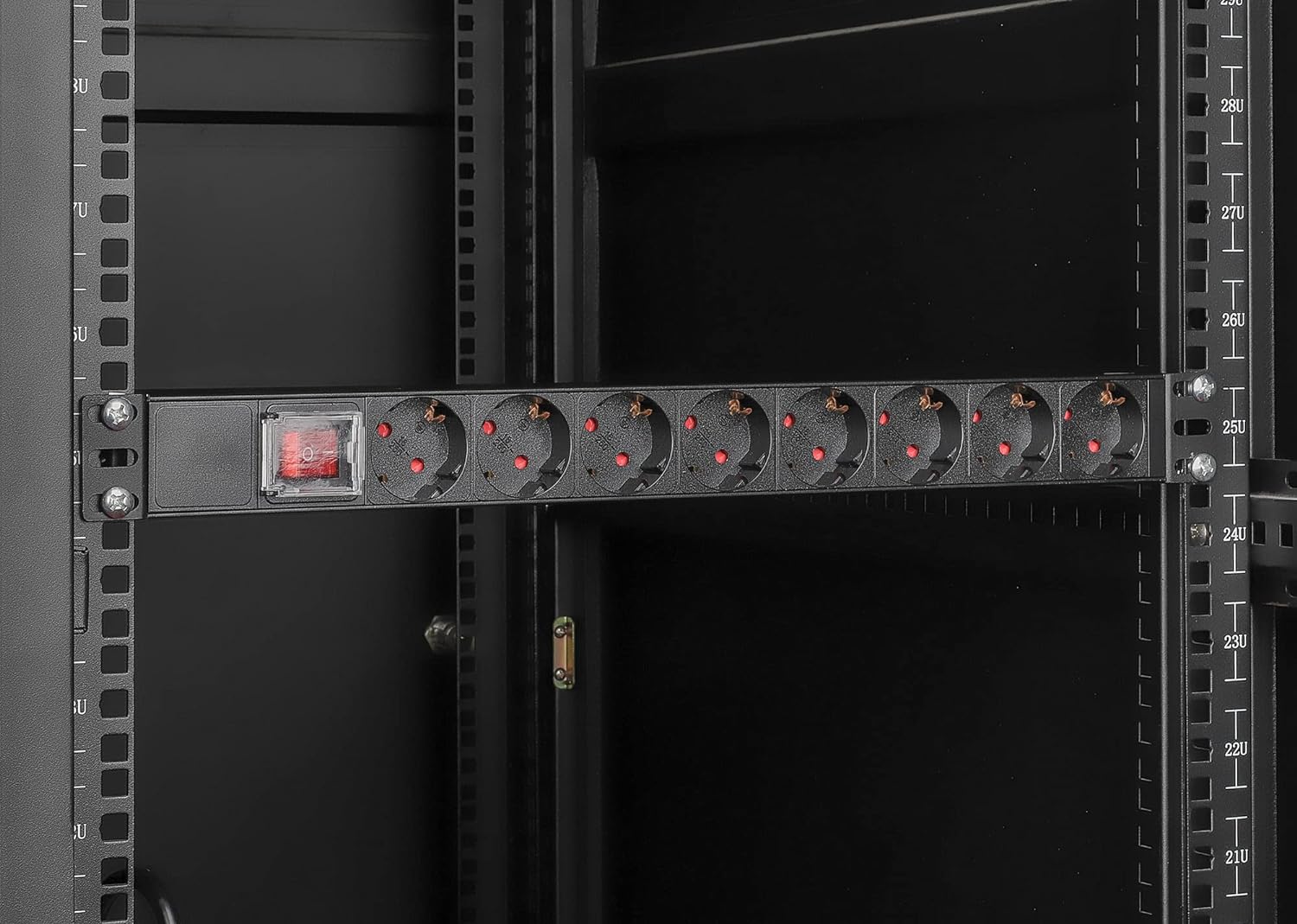 INTELLINET Steckdosenleiste 8fach 2m Kabel 1HE Net