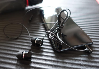 Schwaiger KH410S 531 Slim Cable Metal In-Ear Headphones – Black