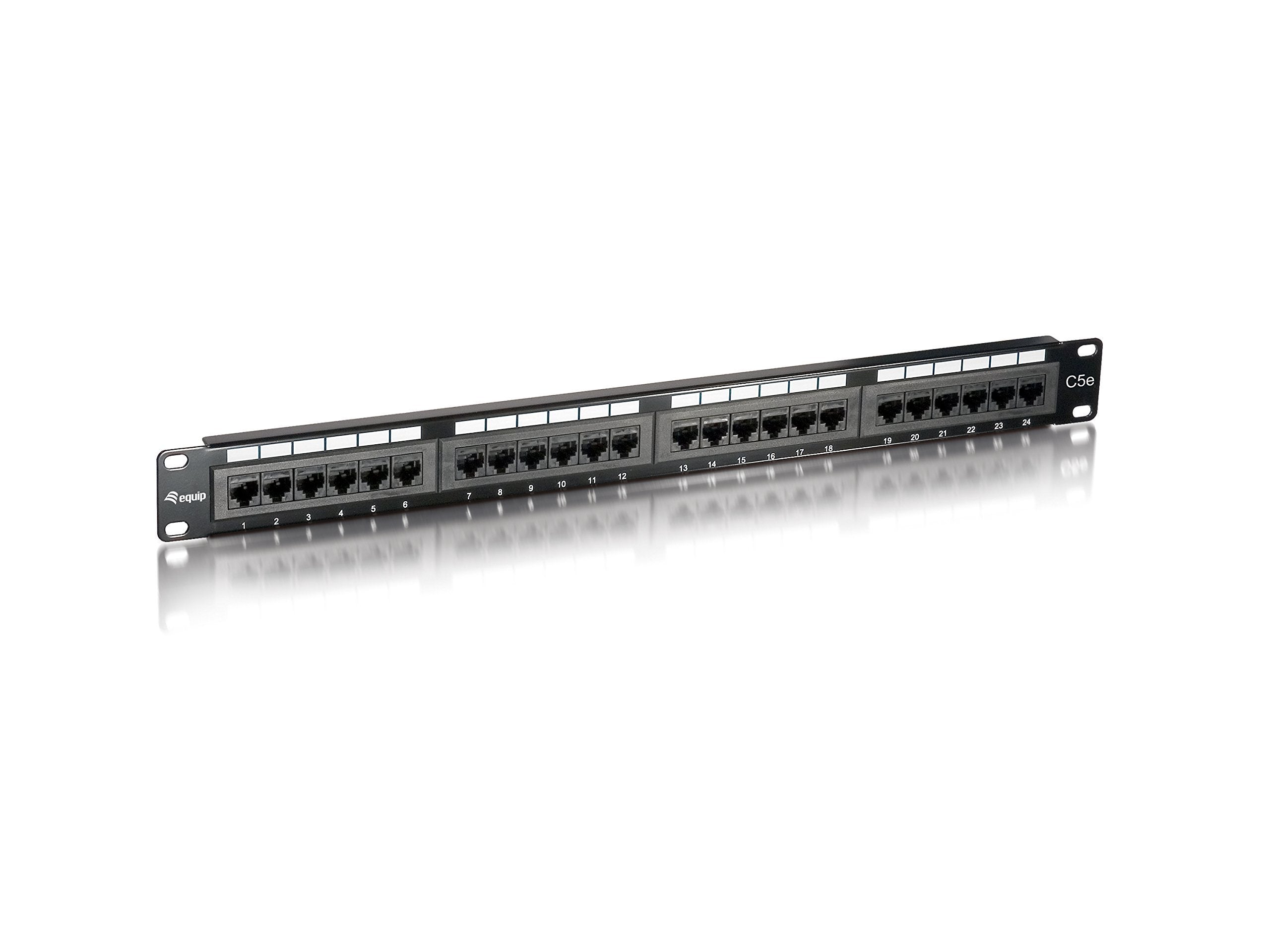 KOMQI Equip Cat5e Patch Panel 48,3 cm (19 Zoll) 1HE (24-Port, RJ45) schwarz