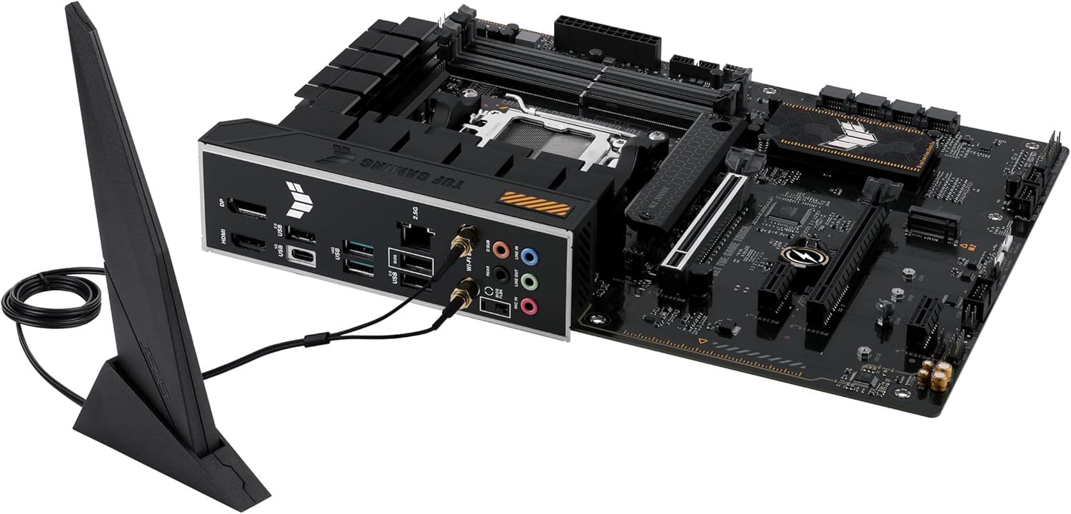 ASUS TUF GAMING A620M-PRO WIFI Mainboard Sockel AMD A620 (Ryzen 7000, ATX, DDR5 Speicher, PCIe 4.0, Wi-Fi 6, USB 3.2 Gen 2, Aura Sync