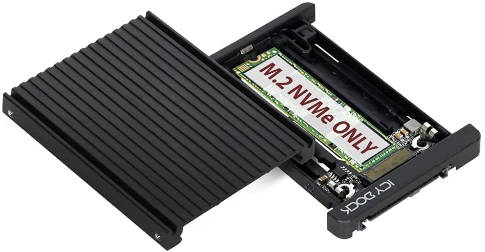 ICY DOCK EZConvert MB705M2P-B - M.2 NVMe SSD to 2.5" NVMe U.2 SSD Converter/Adapter - Black