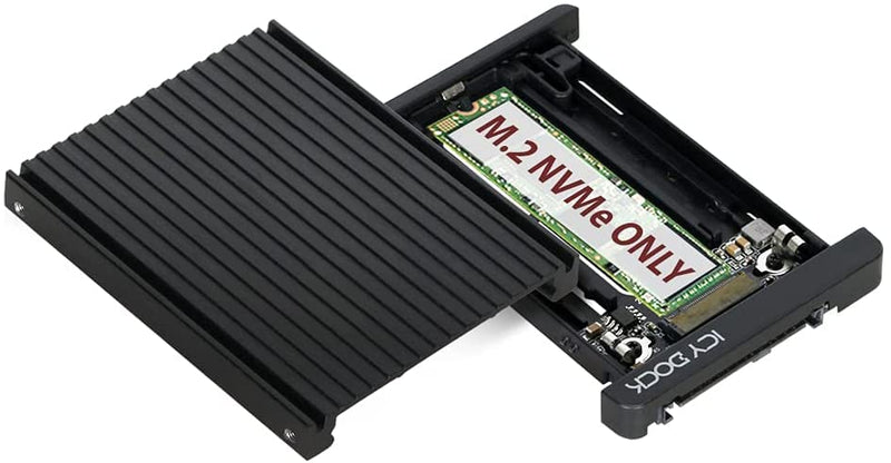 ICY DOCK EZConvert MB705M2P-B - M.2 NVMe SSD to 2.5" NVMe U.2 SSD Converter/Adapter - Black