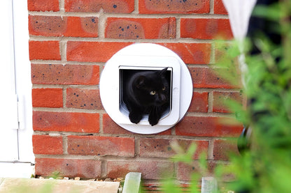 Sure PetCare | Chatière à Puce électronique SureFlap, Compatible avec médaillon d'identification par radiofréquence et avec Les puces électroniques, pour Portes, fenêtres et Murs, Marron,