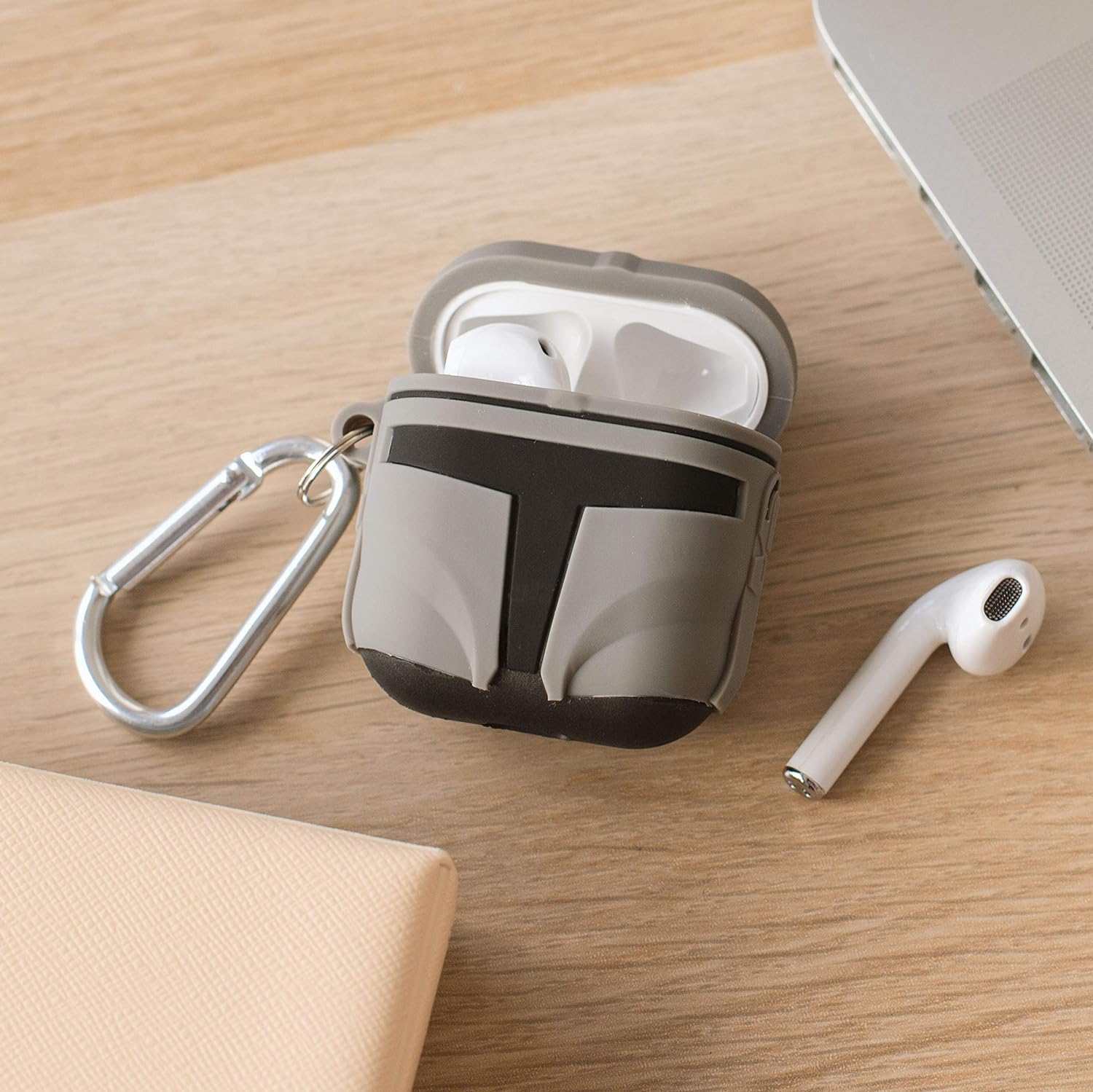 ThumbsUp! PowerSquad AirPods Case The Mandalorian