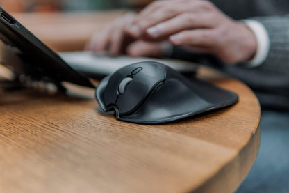 Bakker & Elkhuizen HandShoeMouse Shift - Bluetooth 5.0 Rechargeable Ambidextrous Ergonomic Mouse