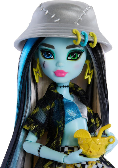 Monster High Scare-adise Island Frankie Stein Doll with Swimsuit, Coverup and Beach Accessories Like Hat, Volleyball and Tote