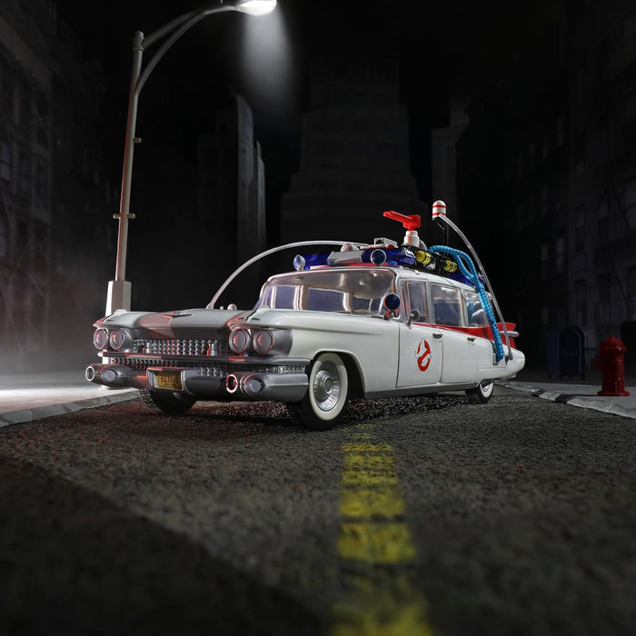 Ghostbusters Plasma Series Ecto-1 (1984) Toy Vehicle