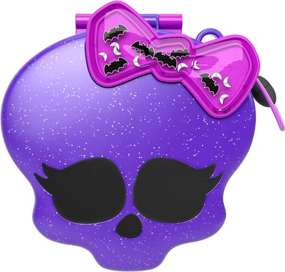 Polly Pocket Estuche Monster High Set de Juego con 3 muñecas y Accesorios, se Convierte en Instituto, Juguete +4 años (Mattel HVV58