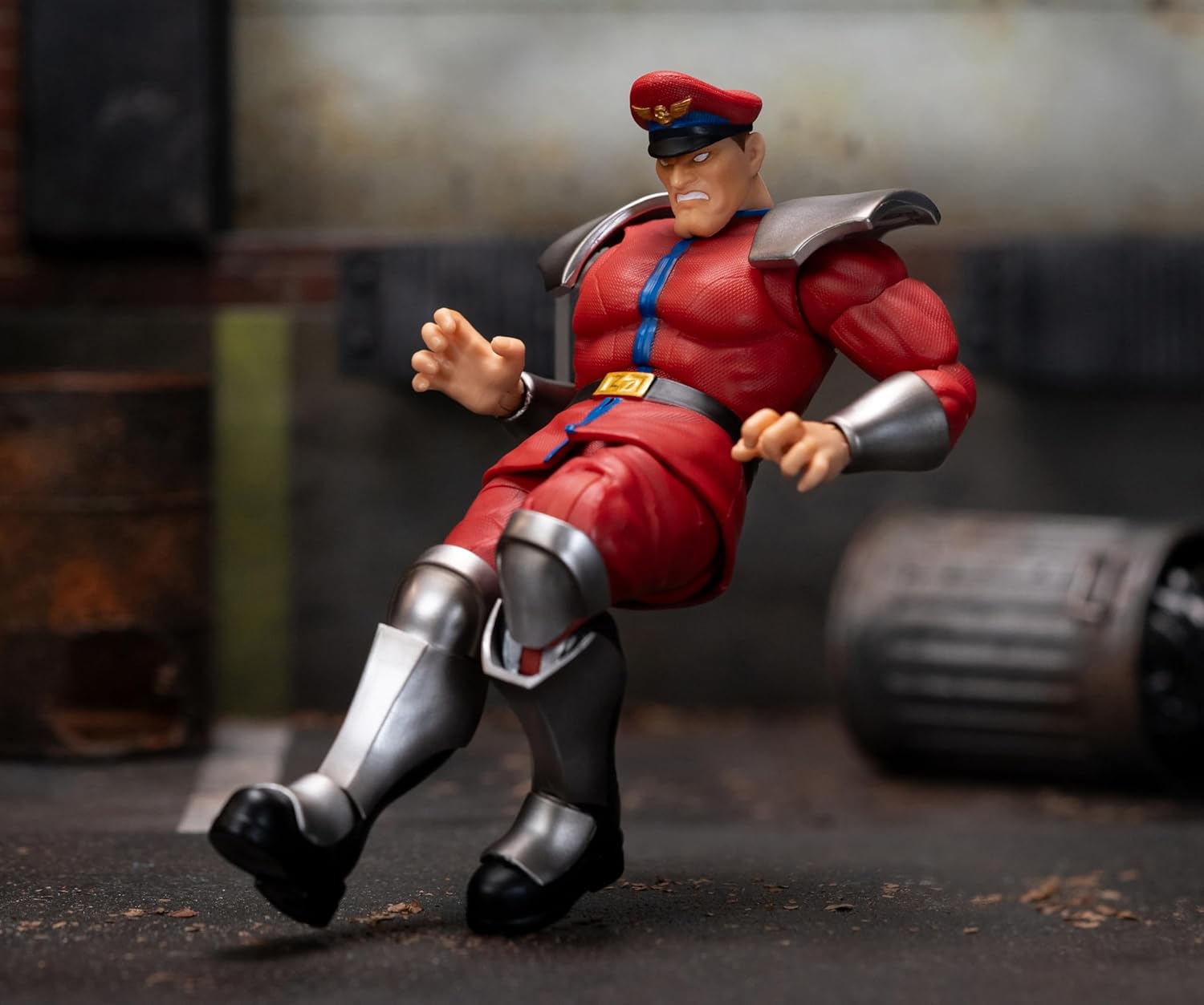 Jada - Street Fighter 2- Articulated figure of M. Bison 15 cm, Collectable, with Interchangeable Hands and Head, Accessories, 20 Articulated Points, Ages 13 (253252030