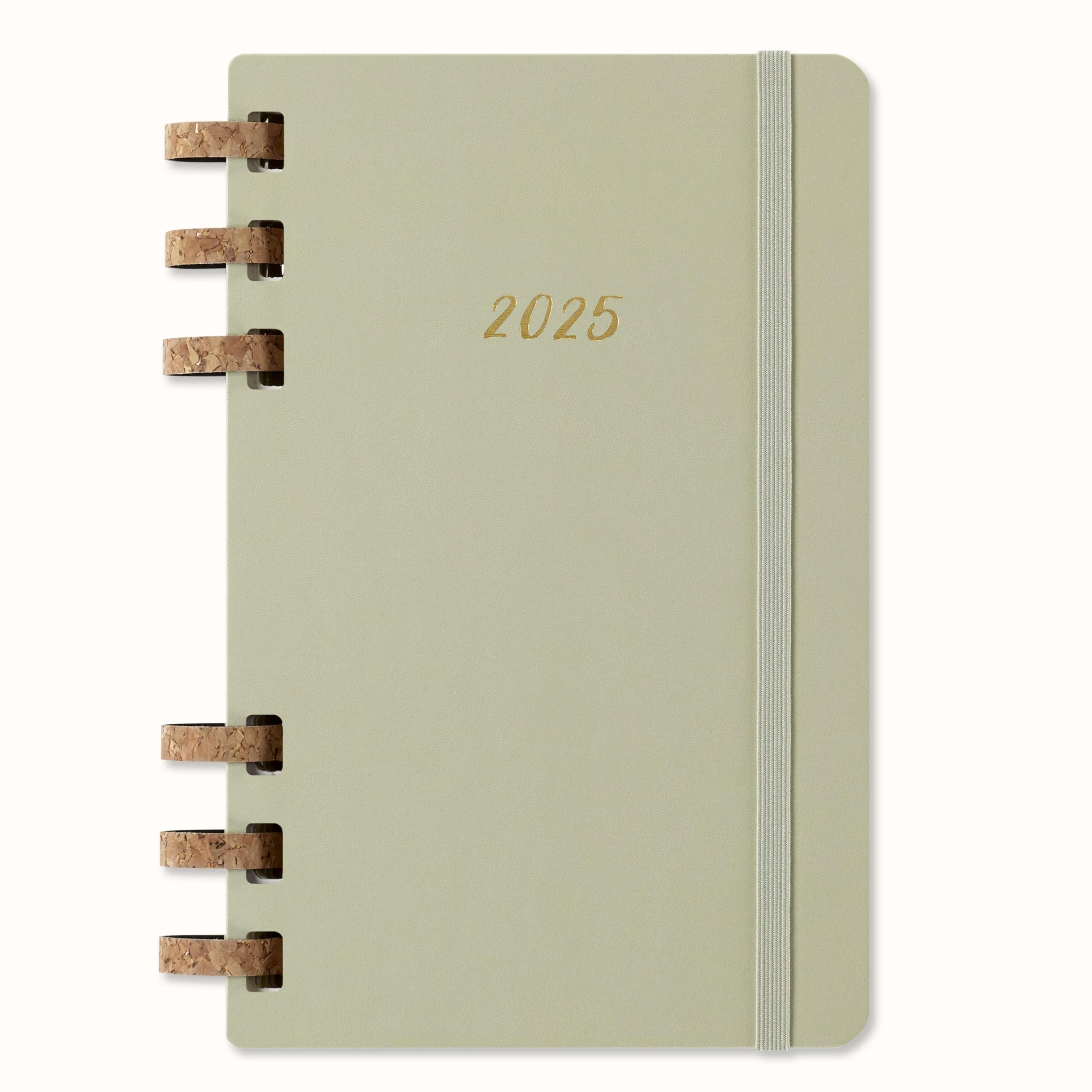 Moleskine Weekly & Monthly Planner, Spiral 12-Month 2025, Hard Cover and Elastic Closure, Crush Kiwi Color, Large Format 15x21 cm